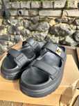 Шльопанці Steve madden
