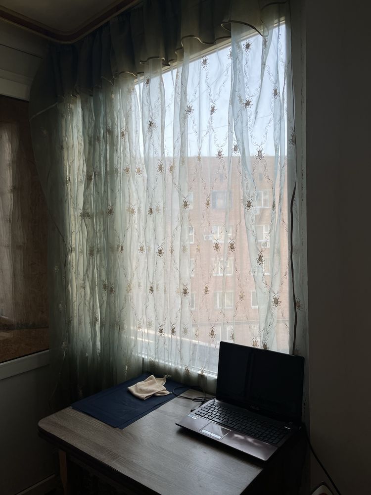 ВЛАСНИК продам кімнату з власним БАЛКОНОМ