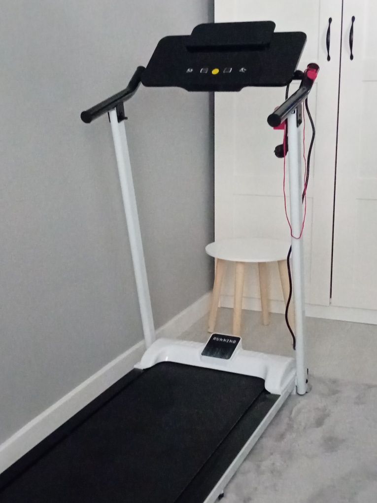 Bieżnia Runtech biała
