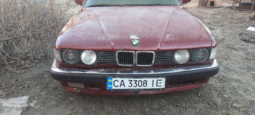 Продам BMW 730i 1991 года