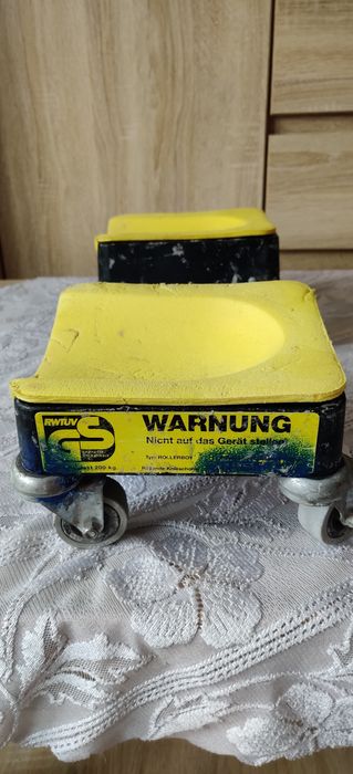 Nakolanniki robocze na kółkach