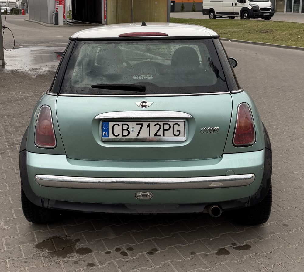 Mini one 1.6 benzyna 2002 rok