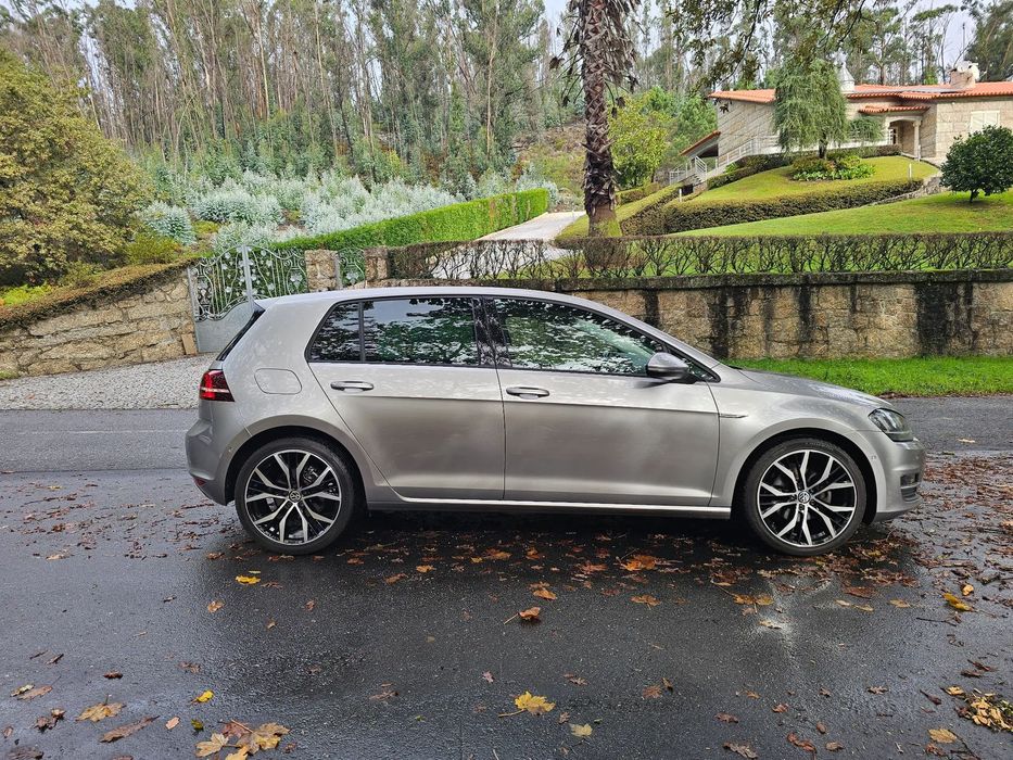 VW Golf ver-1-6-tdi-r--line