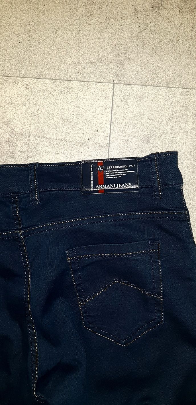 Armani Jeans, rozm. 38