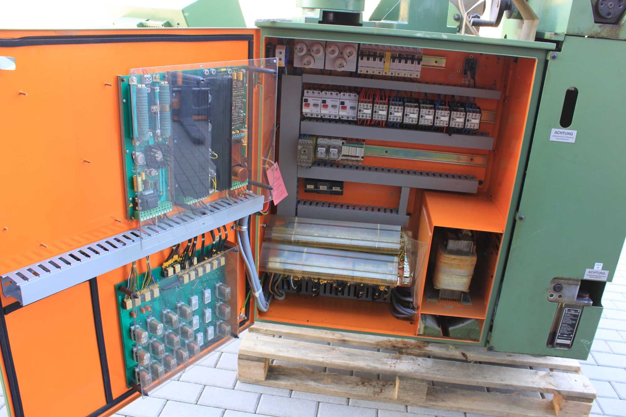 Frezarka Wiertarkofrezarka  CNC Maho MH 400 P Niemcy BDB