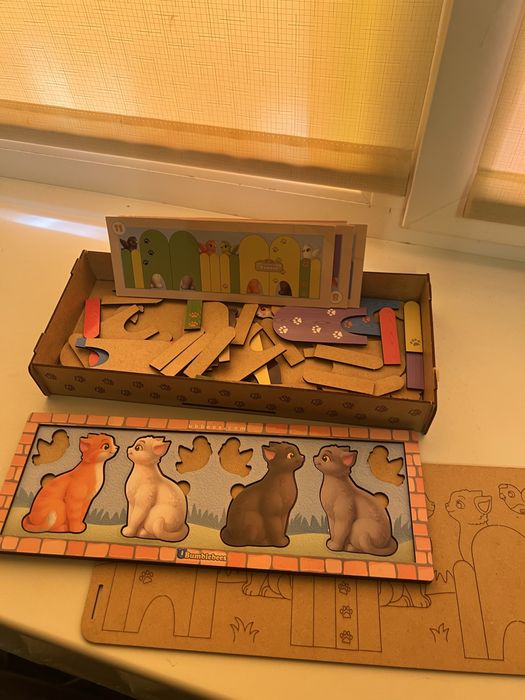Деревʼяні пазли вкладиші