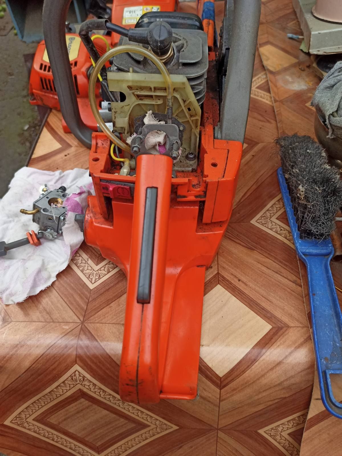 Бензопила Husgvarna