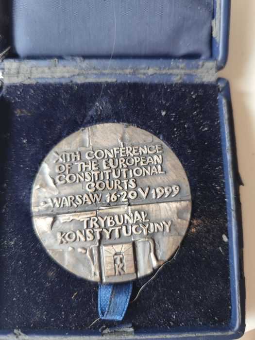 Medal pamiątkowy 1999  Trybunał Konstytucyjny Zamek Królewski