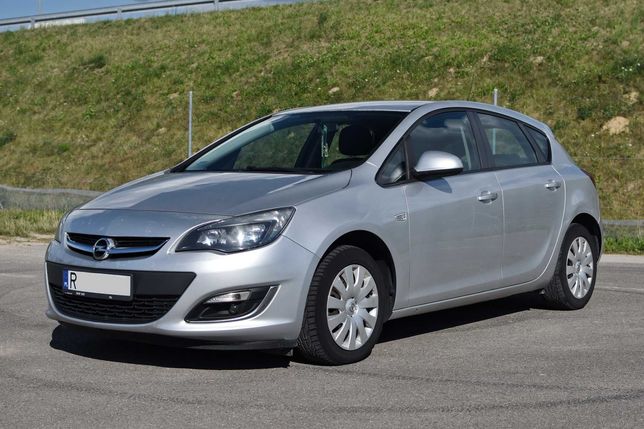 Opel Astra 2013r 1,7CDTi BDB Stan OKAZJA