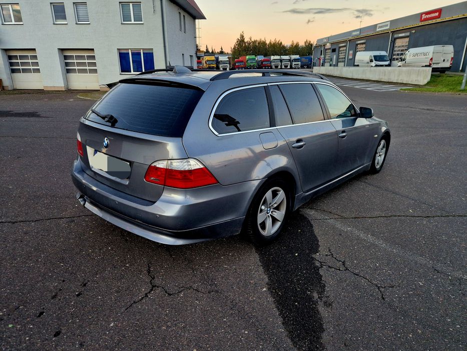 BMW E61 2.0 D 177km 2009 rok automat