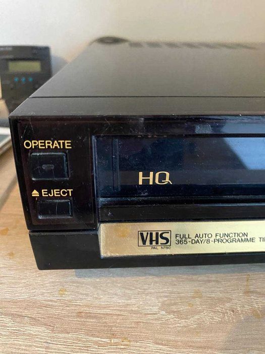 Продам  видео магнитофон SHARP VC 770 E