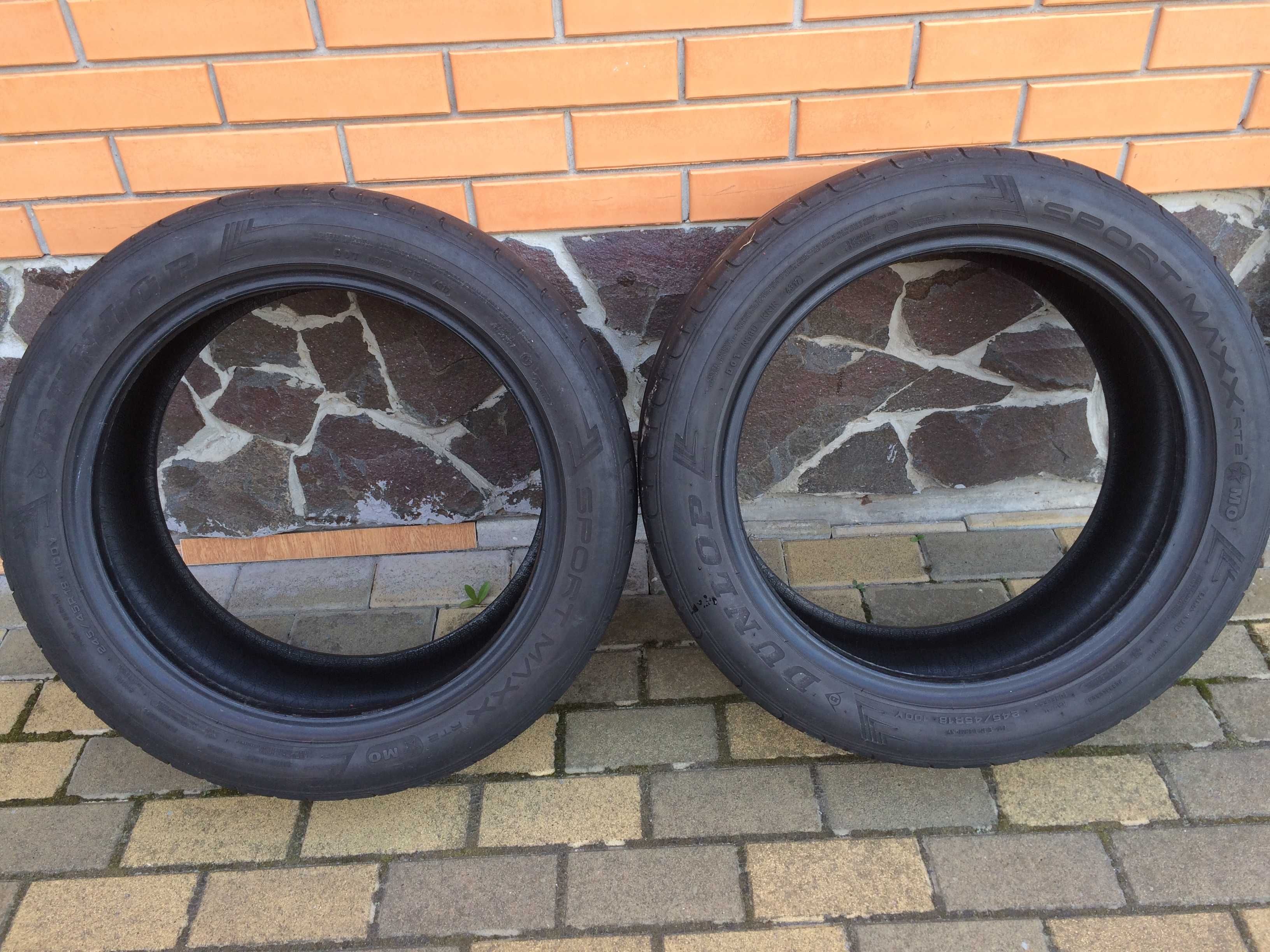 Комплект шин Dunlop Sport Maxx 245/45 R18