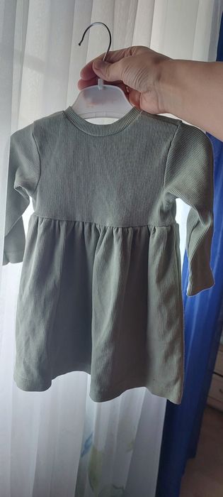 Платтячка сукні для дівчинки до 1 року  74-80