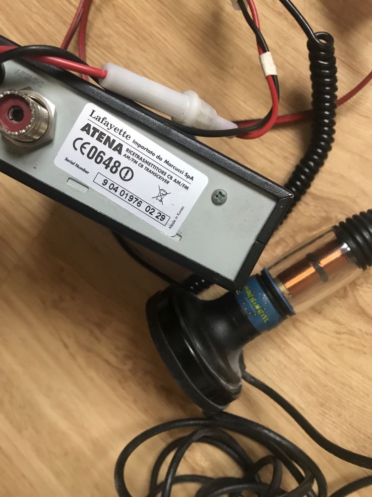 Cb radio Lafayeete plus antena president
