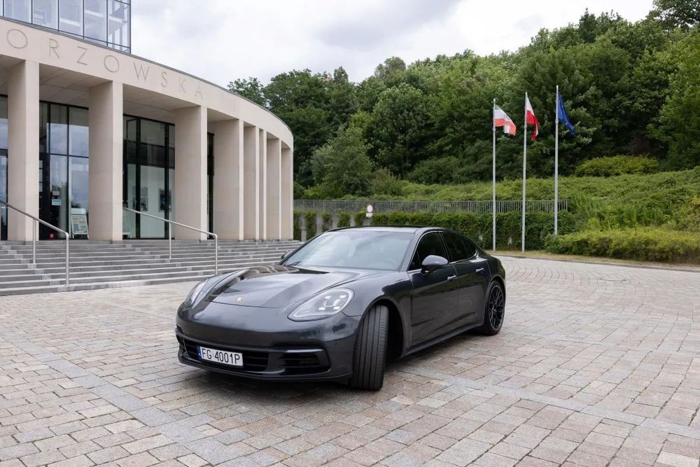 Porsche Panamera 4S, 480KM, Niski Przebieg, w bd. stanie