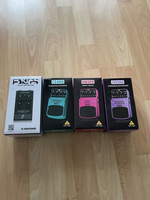 Behringer SF300 To800 fuzz overdrive mfx tube screamer