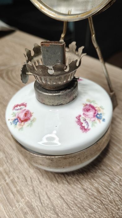 Lampa naftowa porcelanowa z okresu PRL Chodzież ?