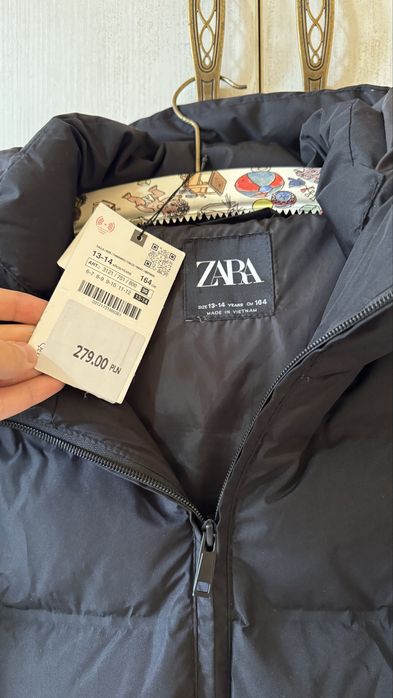 Пуховик ZARA чорний