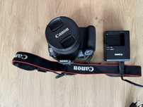 Lustrzanka Canon EOS1300D