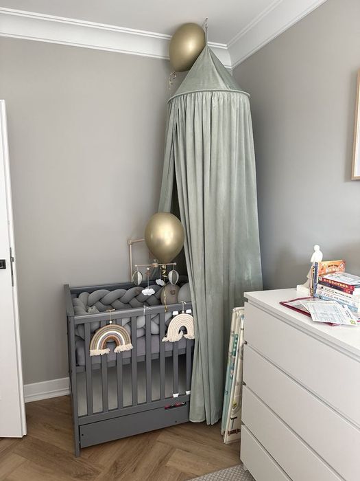 Łóżeczko z materacem marki Klupś