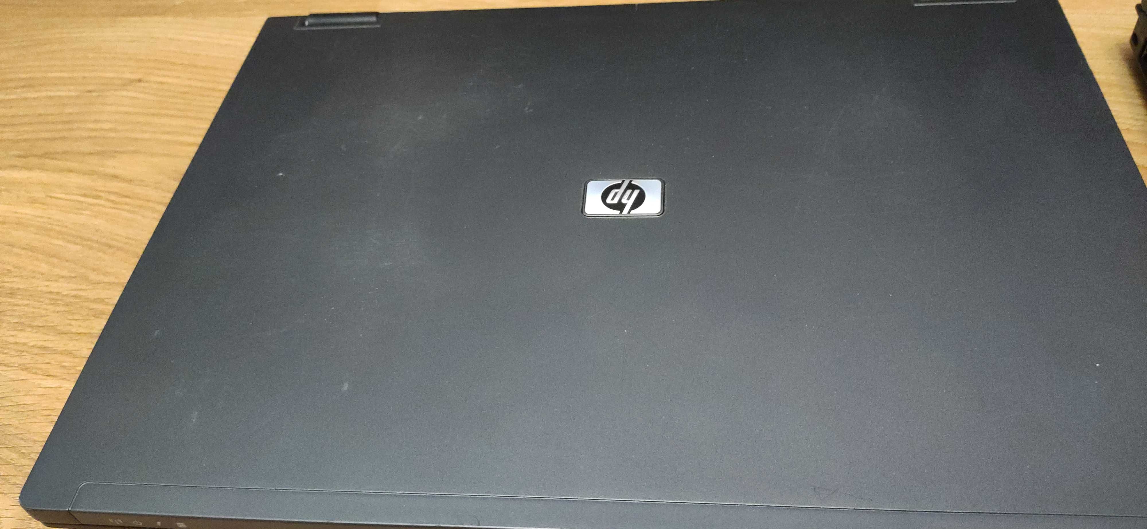 Laptopy HP Compaq nc8430 nx8220