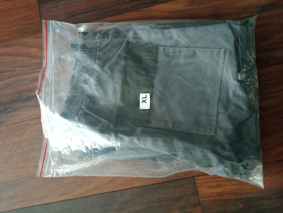 Nowe spodnie robocze SARA WORKWEAR XL model Rocky – solidne i wygodne!