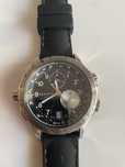 Relogio Hamilton KHAKI super bomito e elegante. Valor em loja 600€.