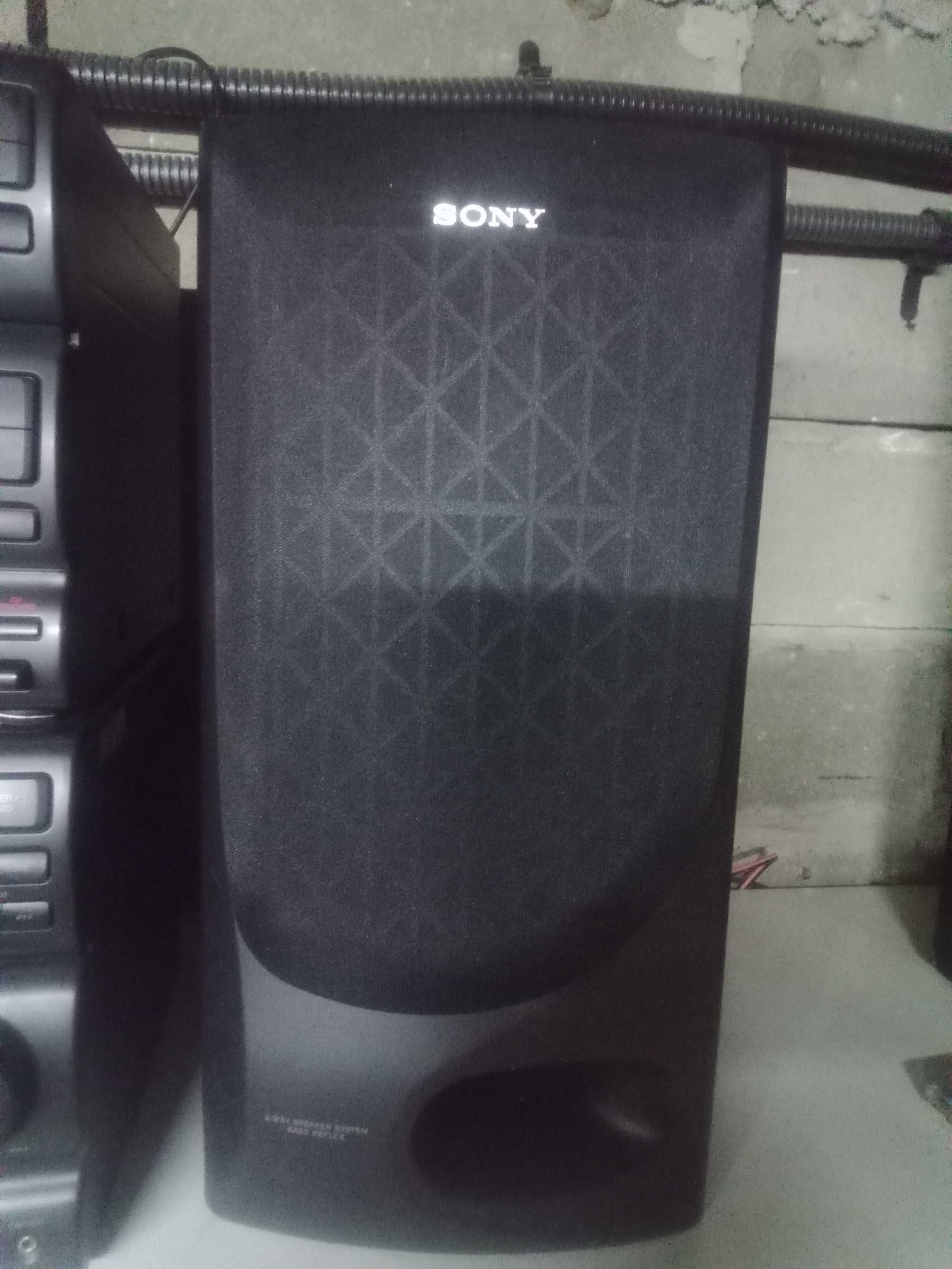 Wieża hi-fi firmy Sony mhc2900 .