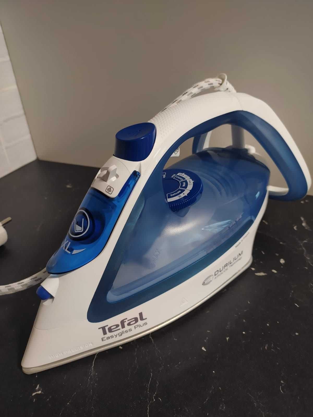 Tefal Easygliss Plus żelazko parowe 220 g, 2700 W