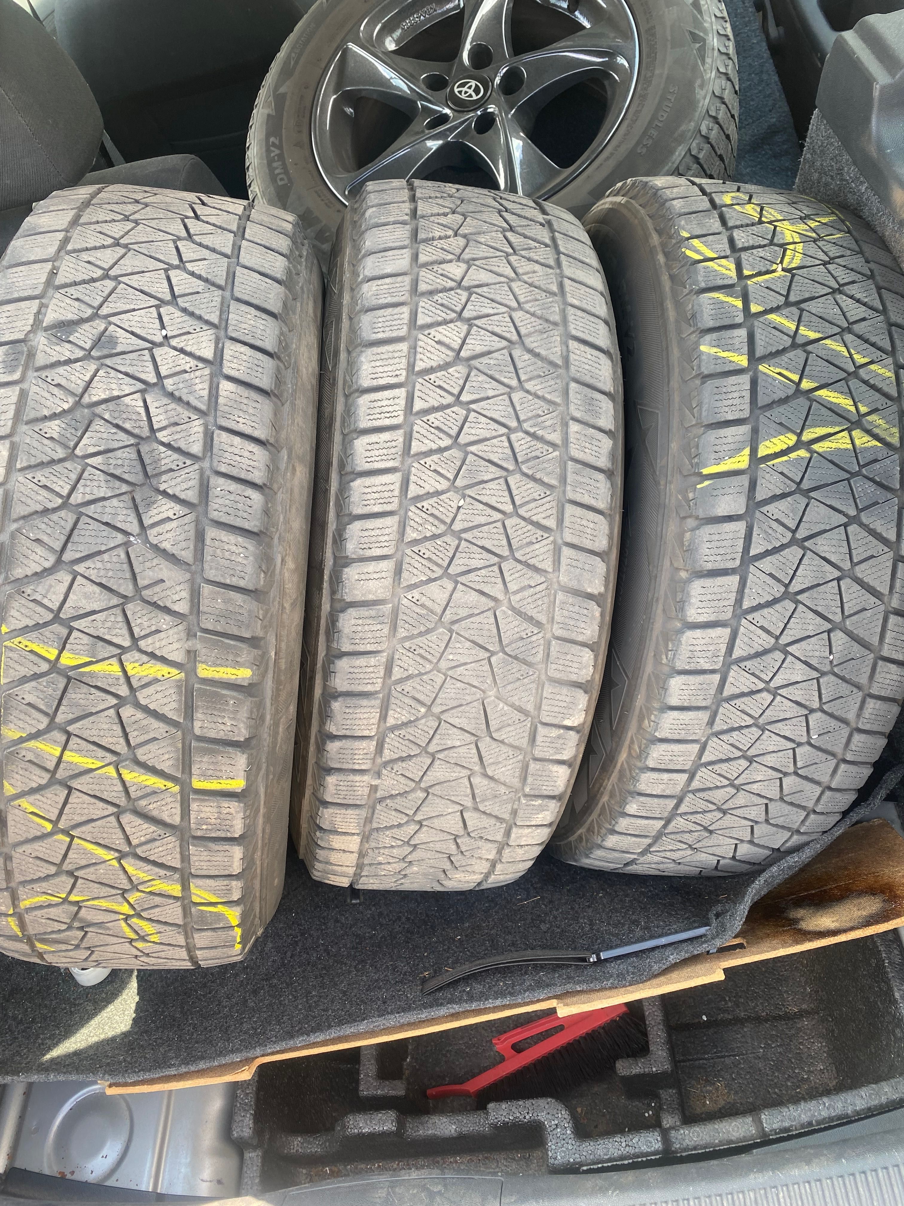 Диски R16 , Покришки BRIDGESTONE зима