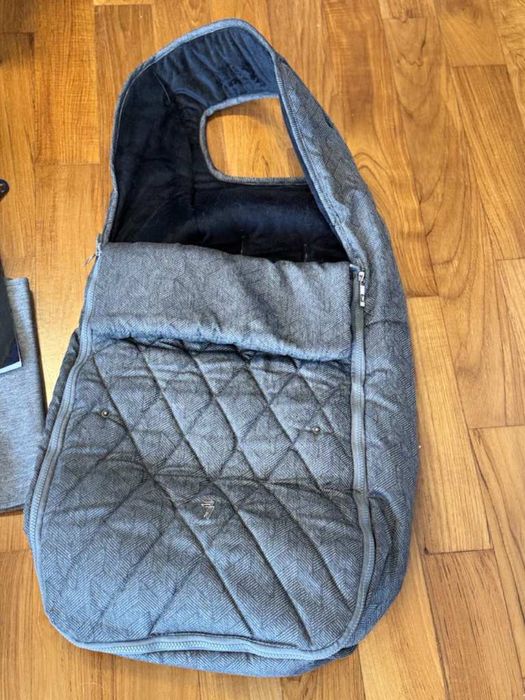 Wózek dziecięcy Venicci Upline 2w1 – Slate Grey