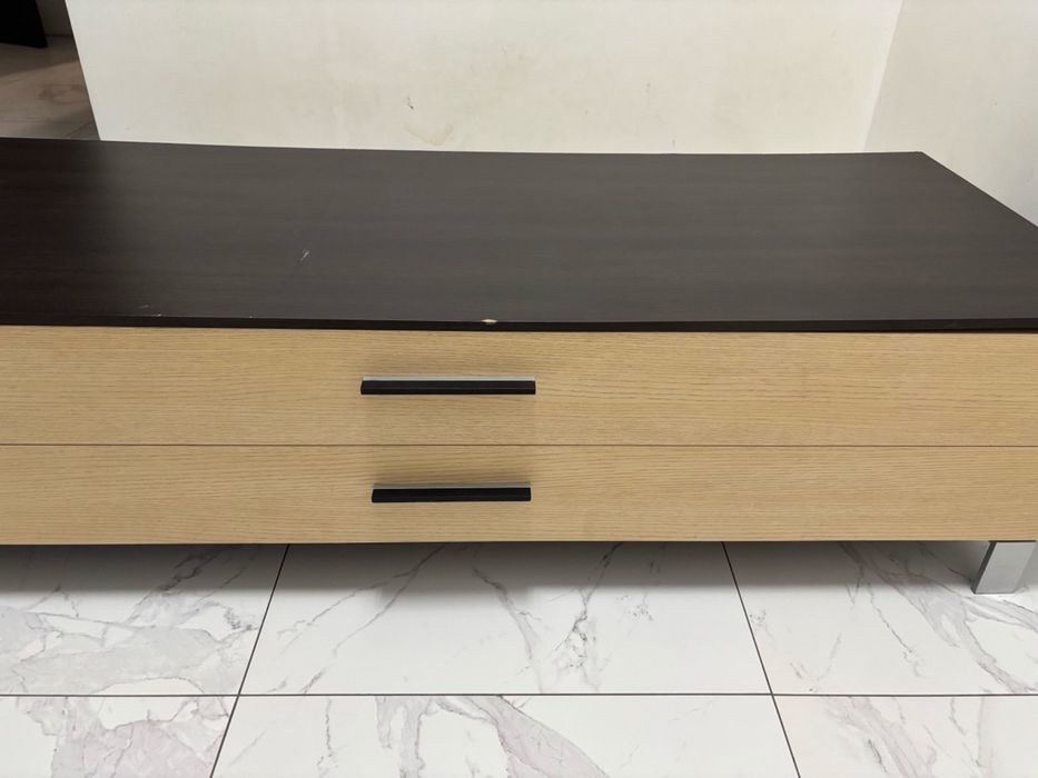 Комод під телевізор