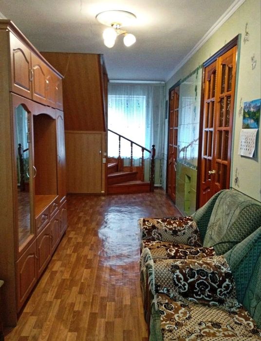 Будинок великий двоповерховий зі зручностями Вапнярка