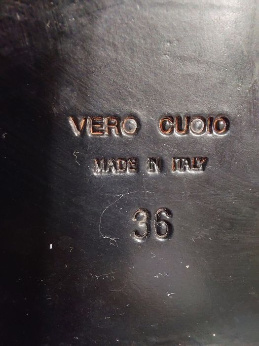 Шкіряні черевички, виробник Італія