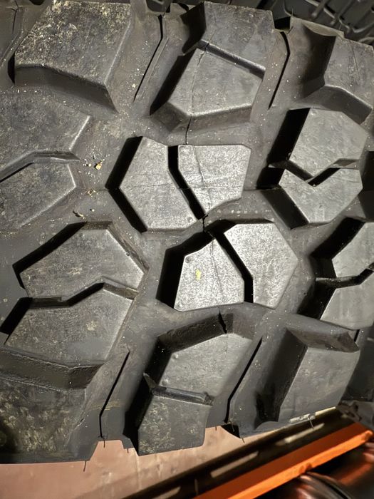 255/75 r17 BF Goodrich 4шт.