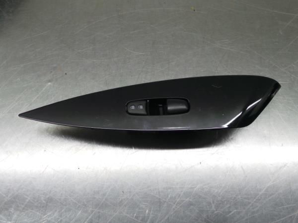 Comando / botão / interruptor vidros frente direito NISSAN Leaf EV (ZE