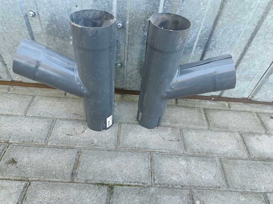 Trójnik grafitowy do rury spustowej na dach