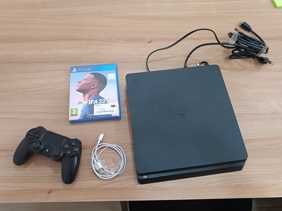 PS 4 1 console cabos um FIFA 2023