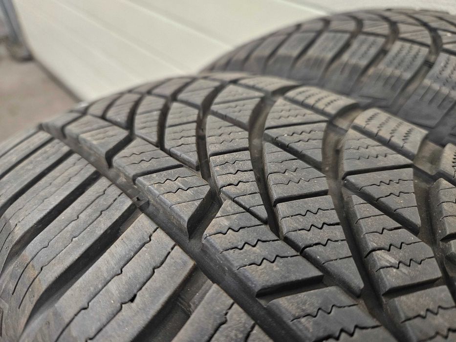 4 Szt 215/65 R17 99H Hankook Kinergy 4S - 2020r - 7,30mm