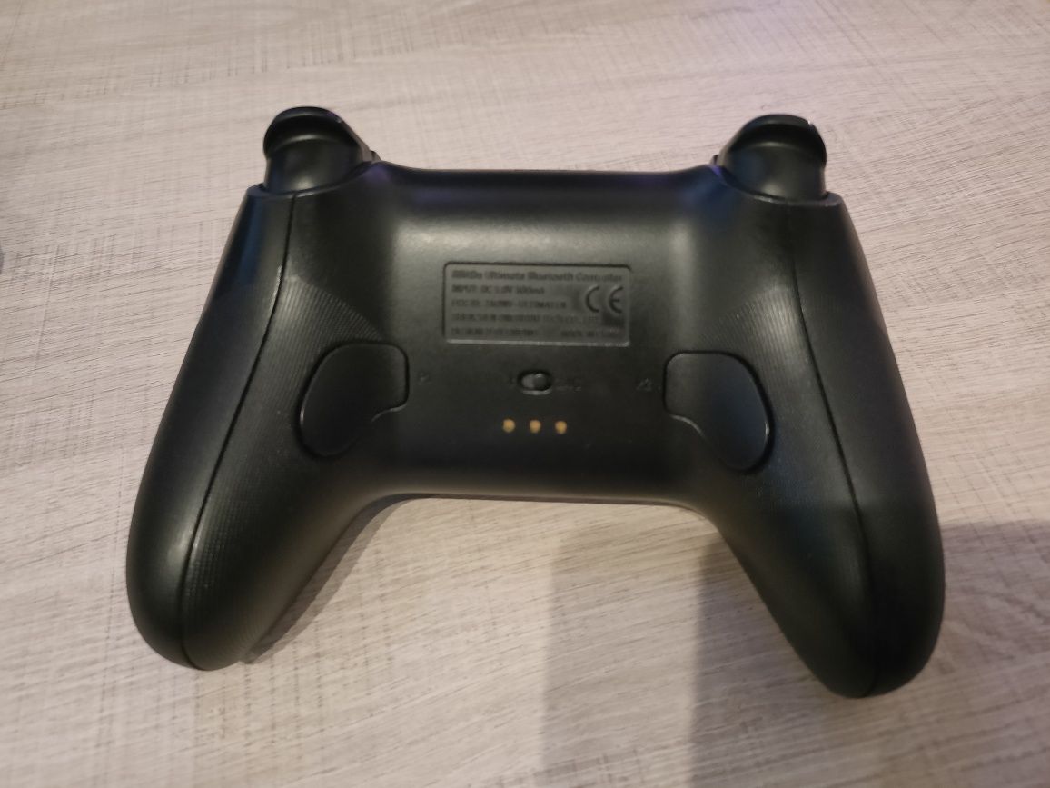 Kontroler 8BitDo Ultimate Bluetooth