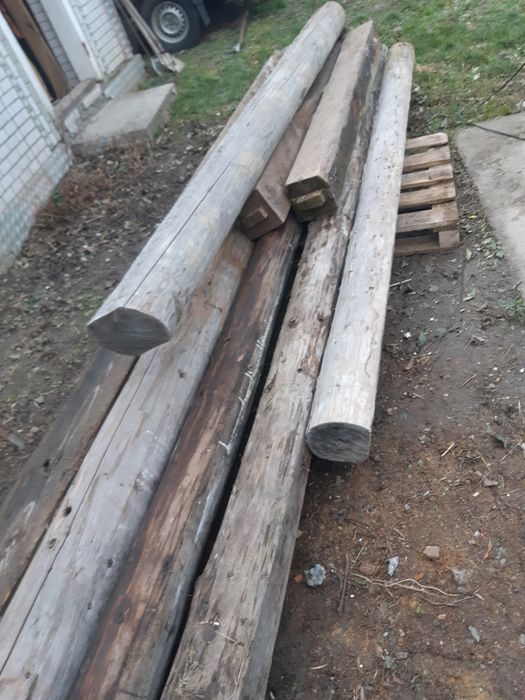 Продам брус сухий,230×230×4750 4шт,200×200×3560 2шт,200×200×1750  5шт