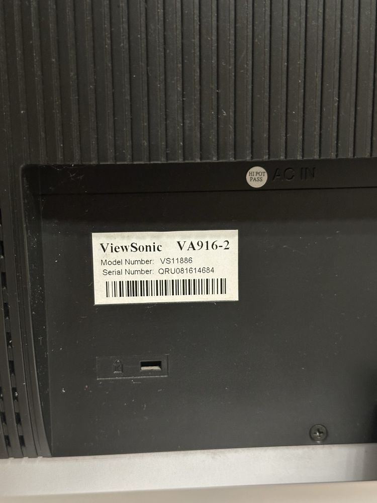 LCD монітор VievSonic 15
