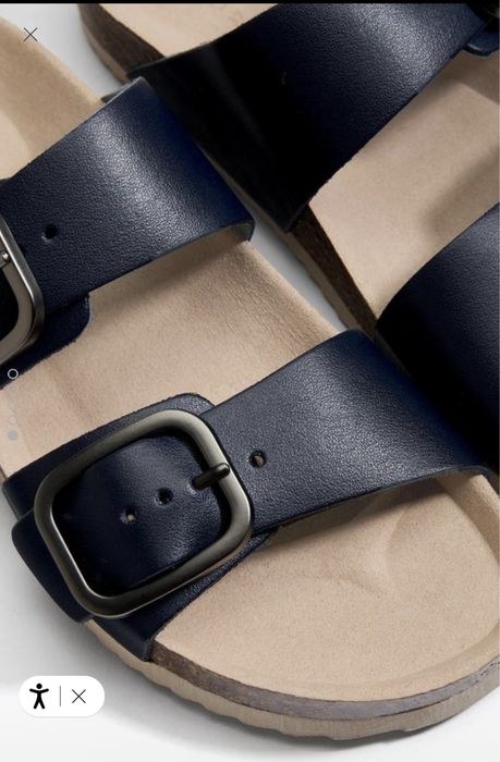 Шльопанці шкіряні Oysho