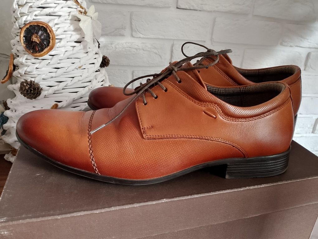 Buty pantofle 40 męskie camelBrąz elegancki półbuty bierzmowanie nowe