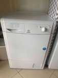 Máquina de secar Indesit