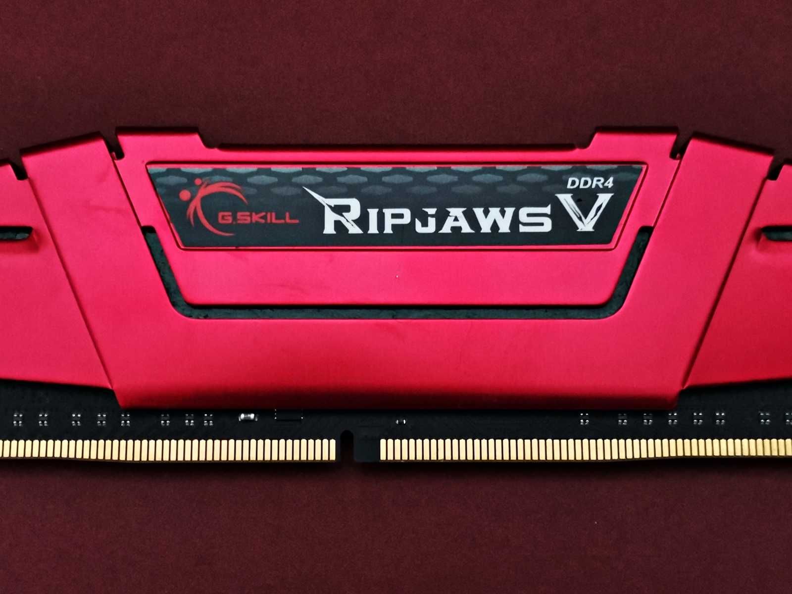 DDR4 8GB G.SkiLL RipJawsV 2400 -Komputer