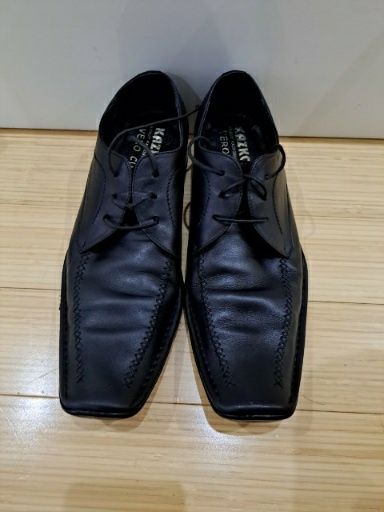Pantofle skórzane czarne rozmiar 44
