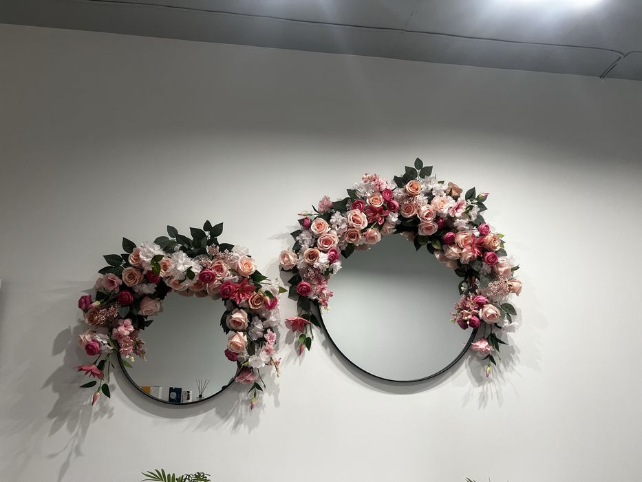 Дзеркала настінні (дзеркало настінне) з квітковим декором