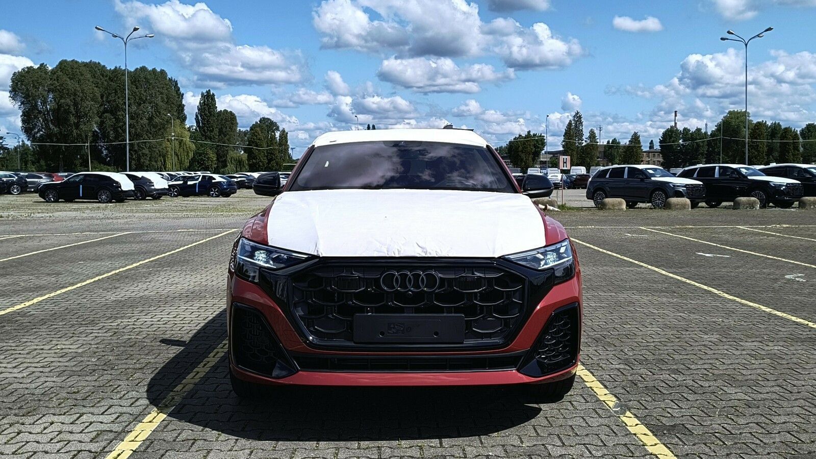 Audi Q8 Salon Polska, Pakiet promocyjny Comfort, Innovation, Matrix LED
