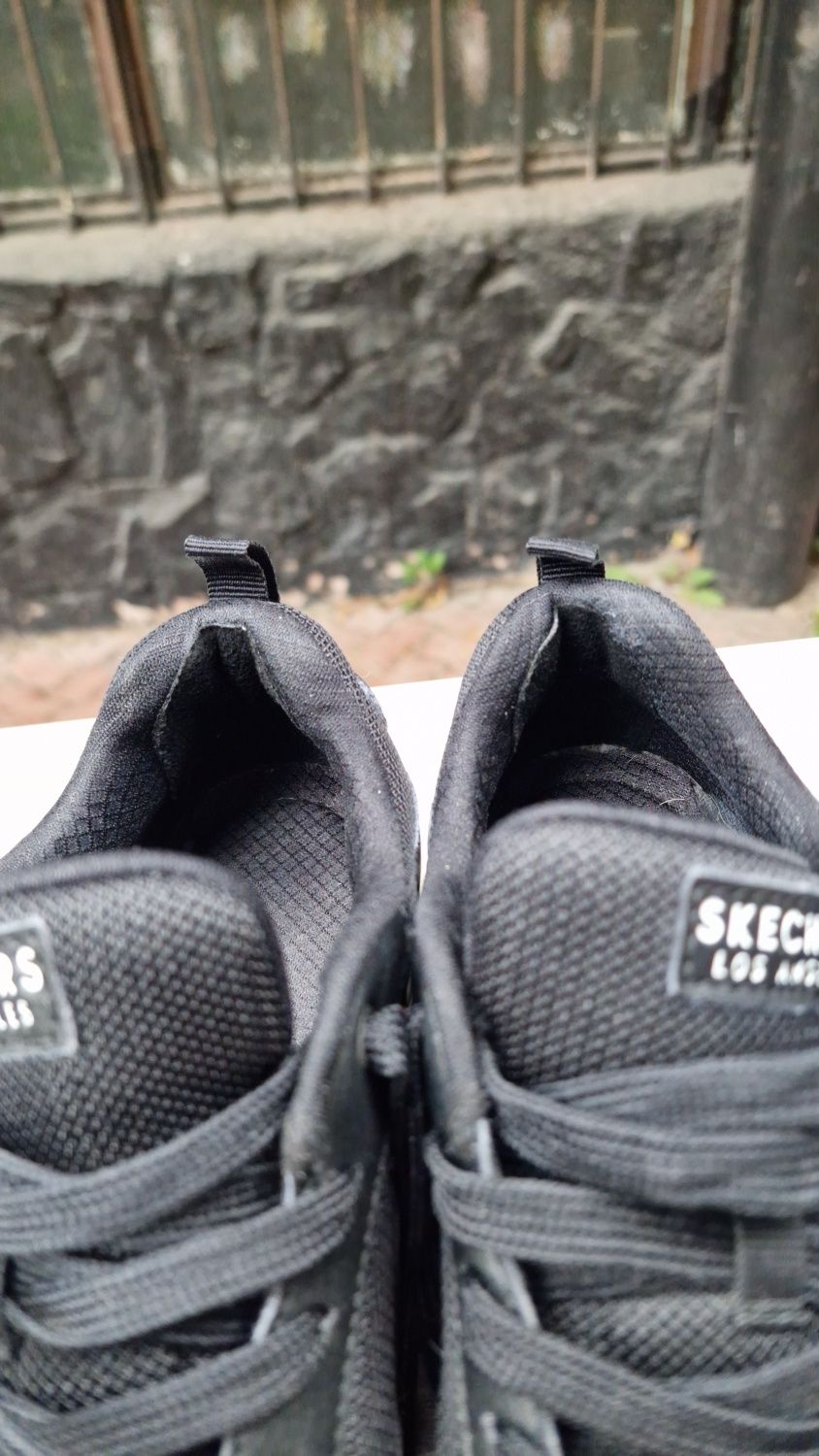 Жіночі Снікерcи Skechers Розмір 39